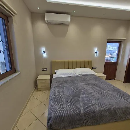 Holiday home Kas Kamez